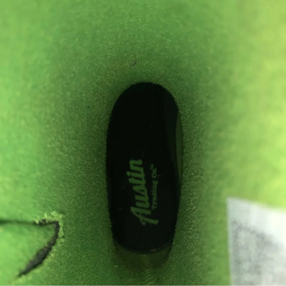 2/$15 Austin Trading Co. Realtree Camouflage Youth Rubber Rain Boots